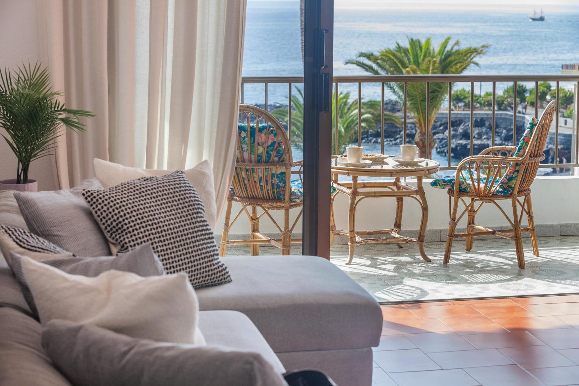 Casa De Franco - Ocean View, Terrace, Balcony, 50m From Playa La Arena, Fibre Net